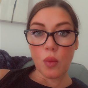 Meet your Posher, Tara